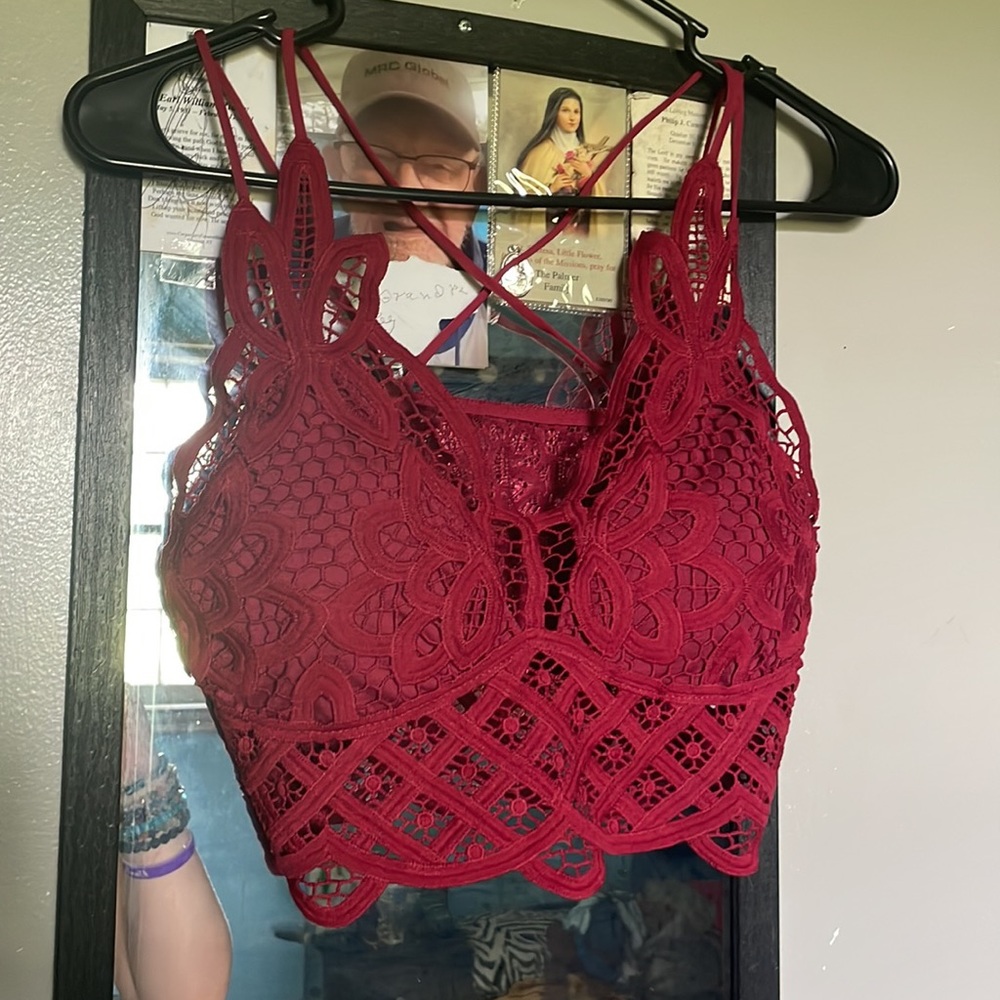 bras - Picture 3 of 3